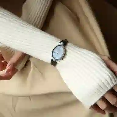 KatieErmilio KE660839P