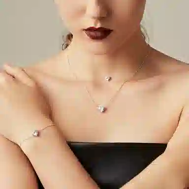 Daisy Fellowes AY S925