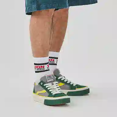 oddCIRKUS x Vision Street Wear Astley Pro