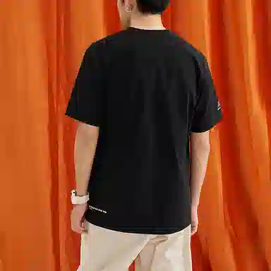 New Balance logoT