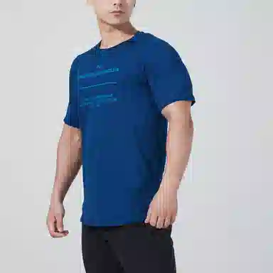 Under Armour T