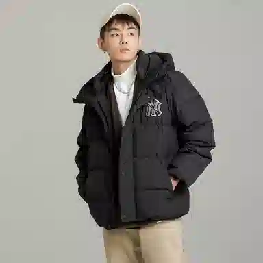 MLB NY Yankees Hooded Puffer Jacket Black