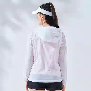 探路者 纯色户外轻薄透气连帽皮肤衣 女款