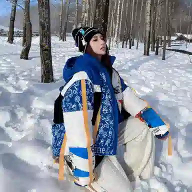 13 DEMARZO x MARK WIGAN Graffiti Ribbon Hooded Down Jacket Blue White