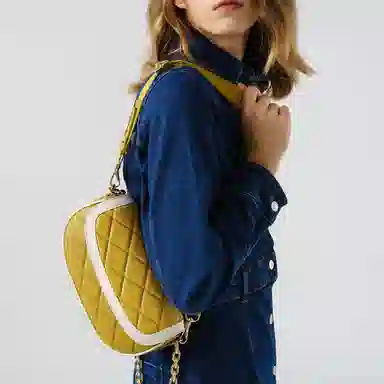 CHARLES&KEITH Quilted Chain Shoulder Bag White