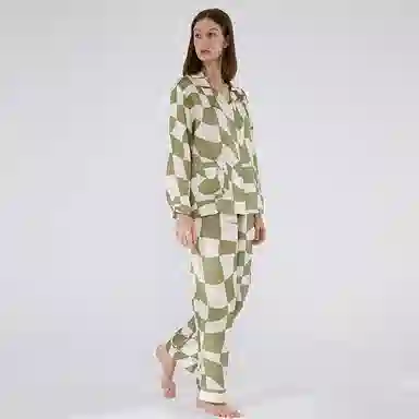 NOT JUST PAJAMA Chess 19 100