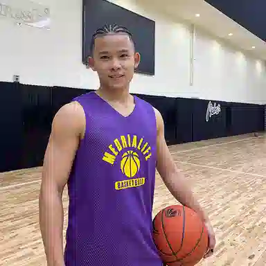 MEDRIA Basketball Tank Top