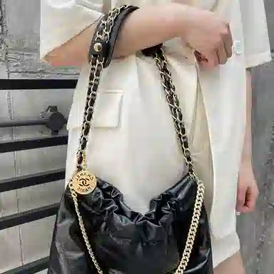 CHANEL22bag