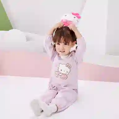 DAVEBELLA x Hello Kitty