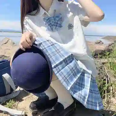 东鲸岁时记 刺绣领带翻领单排扣短袖衬衫 女款