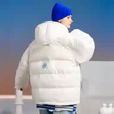 ER Bear Pocket Detachable Sleeve Down Jacket