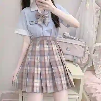 东鲸岁时记 格子制服百褶半身裙 女款