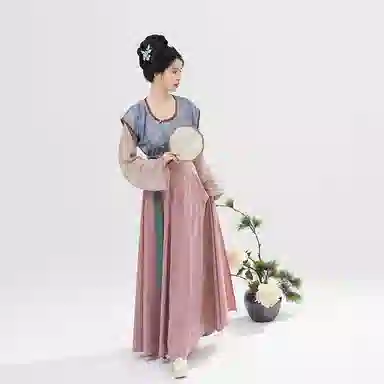 织造司 碧城 唐制拼色印花唐褙子圆领衫八破裙三套装原创汉服 女款