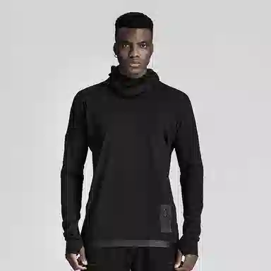 NORVINCY T