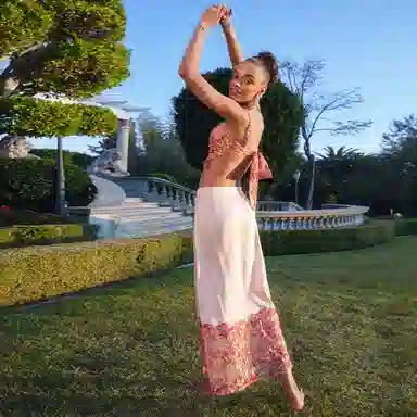 NANA JACQUELINE