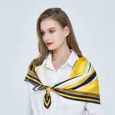 桑蚕丝丝巾春夏新品蝴蝶印花桑蚕丝方巾出游凹造型丝巾女  女款