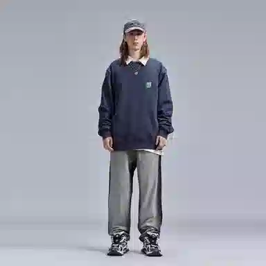 Guuka Cleanfit Sweatshirt