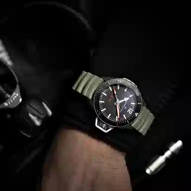 Hamilton Khaki Navy Frogman H77825331