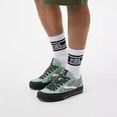 oddCIRKUS Astley Pro