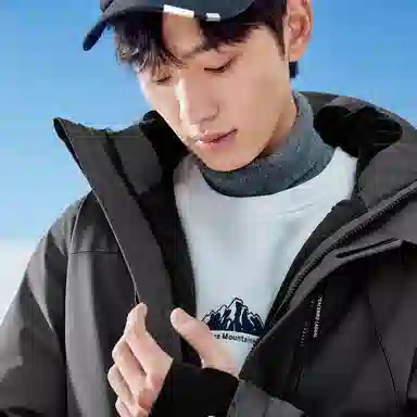 PEACEBIRD MEN x logo