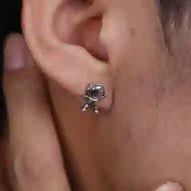 Ruibeila Astronaut Stud Earrings