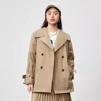 太平鸟女装 小个子设计感纯色风衣 女款