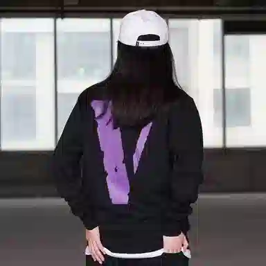 VLONE logo Crewneck Logo