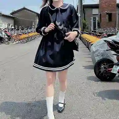 东鲸岁时记 条纹海军领长袖连衣裙 女款 藏青色