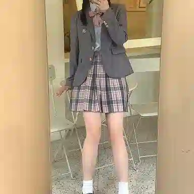 东鲸岁时记 日系格纹百褶半身裙 女款