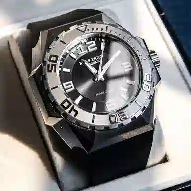 REEF TIGER RGA6903X-JBH