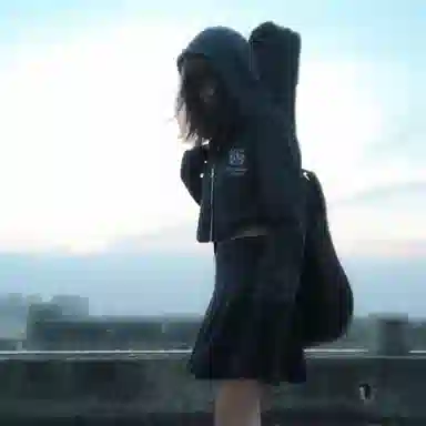 东鲸岁时记 字母印花休闲制服套装 女款