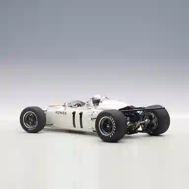 AUTOart 118 1965 HONDA RA272 F1 GRAND