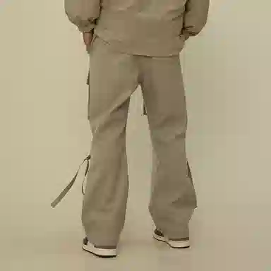 11ESTRANGER ASTRANGER