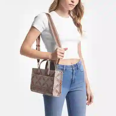 MICHAEL KORS MK Gigi Tote