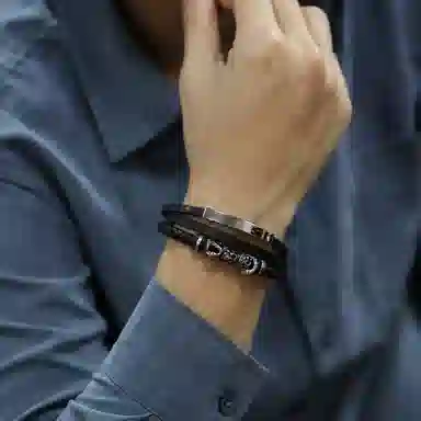 肯默钛钢骷髅皇冠手链   朋克风手环 多层编织皮   简约磁吸开口 男款