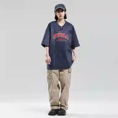 Gwola Retro Logo T-Shirt