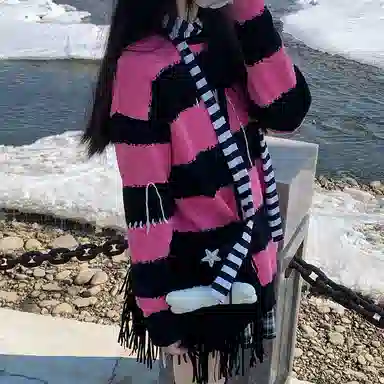 东鲸岁时记 条纹套头宽松撞色针织衫 女款 黑粉色