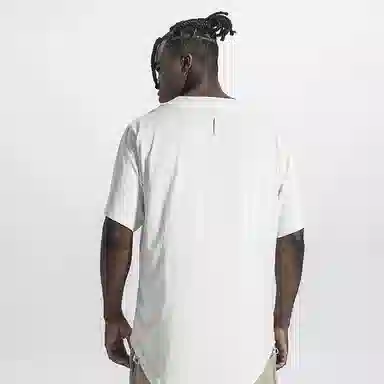 NORVINCY T