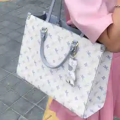 NUCELLE PVC Tote