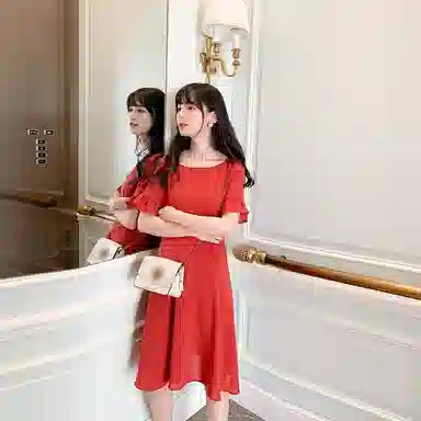 小镇姗姗 一眼万年~法式气质复古裙露背雪纺连衣裙女夏甜美风