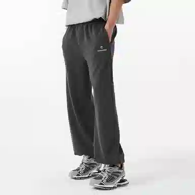 11ESTRANGER ASTRANGER