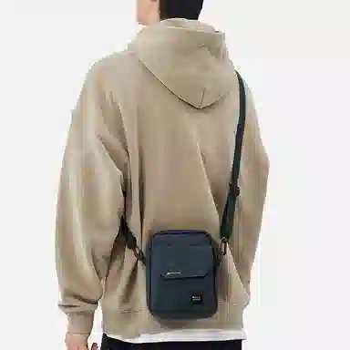 阿尔派妮 休闲时尚日系百搭通勤便携出行 织物 手机包单肩包斜挎包 常规 男女同款情侣款 多色