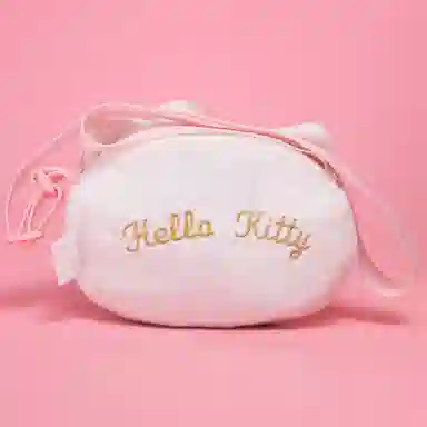 E-STRONG HELLO KITTY 17cm