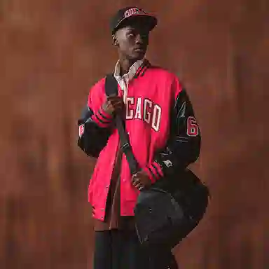 STARTER x NBA Bulls Red Jacket