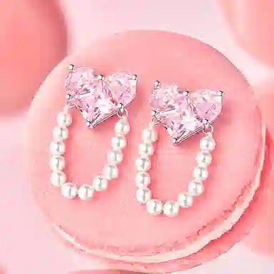 FANCI Sweetheart Pendant Earrings