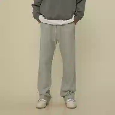 11ESTRANGER ASTRANGER