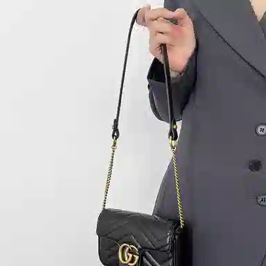 GUCCI Marmont Super Mini Black