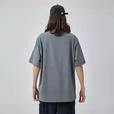 Guuka Logo Print T-Shirt Black