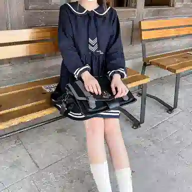 东鲸岁时记 条纹海军领长袖连衣裙 女款 藏青色