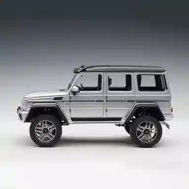AUTOart Mercedes-Benz G500 4x4